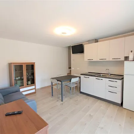 Apartment Lella *